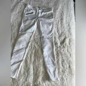 Zara Women's White Jeans Black Accent Size 04